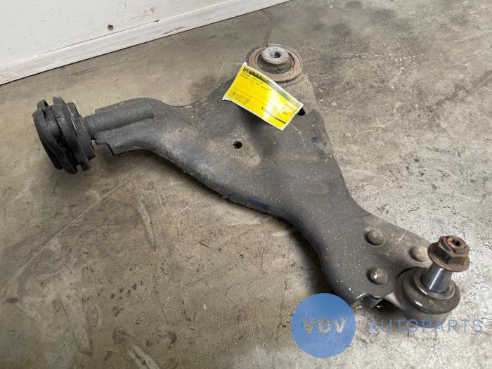 Front wishbone, left Mercedes Vito