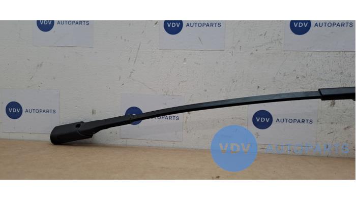 Scheibenwischerarm vorne Mercedes Sprinter