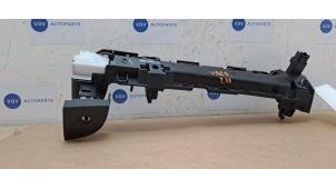 Gebruikte Slot Dashboardkastje Mercedes E (W211) 2.2 E-200 CDI 16V Prijs € 36,30 Inclusief btw aangeboden door Autoparts Van De Velde