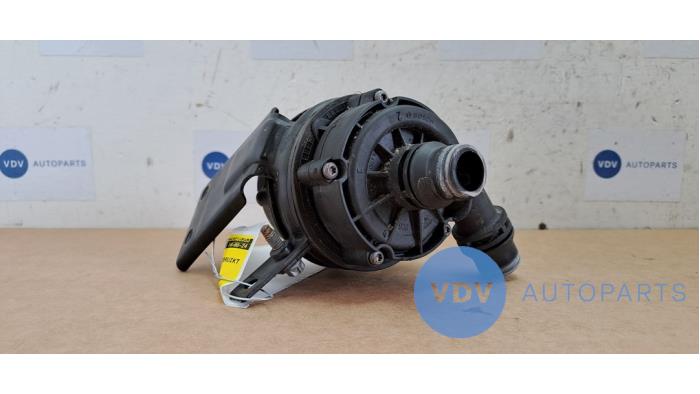 Waterpomp Mercedes C-Klasse