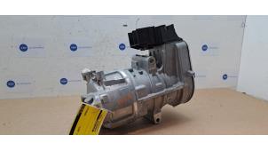 Gebruikte Aircopomp Mercedes GLC (X254) 2.0 300d 16V 4-Matic Prijs € 635,25 Inclusief btw aangeboden door Autoparts Van De Velde