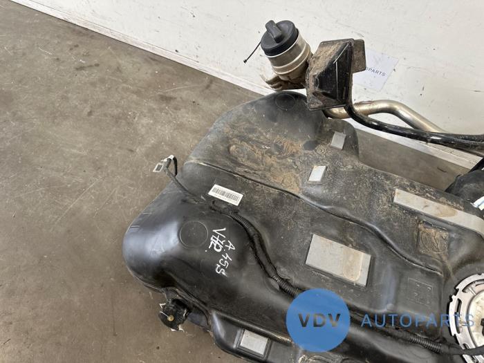 Tank Mercedes A-Klasse