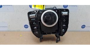 Gebruikte Bediening boordcomputer Mercedes Vito (447.6) 2.2 116 CDI 16V 4x4 Prijs € 108,90 Inclusief btw aangeboden door Autoparts Van De Velde