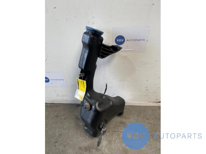 Front windscreen washer reservoir Mercedes C-Klasse