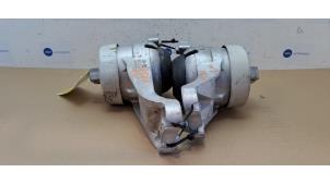 Gebruikte Motorrubber Mercedes GLC (X254) 2.0 300d 16V 4-Matic Prijs € 72,60 Inclusief btw aangeboden door Autoparts Van De Velde