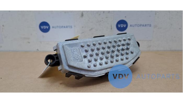 Kachel Weerstand Mercedes CLA