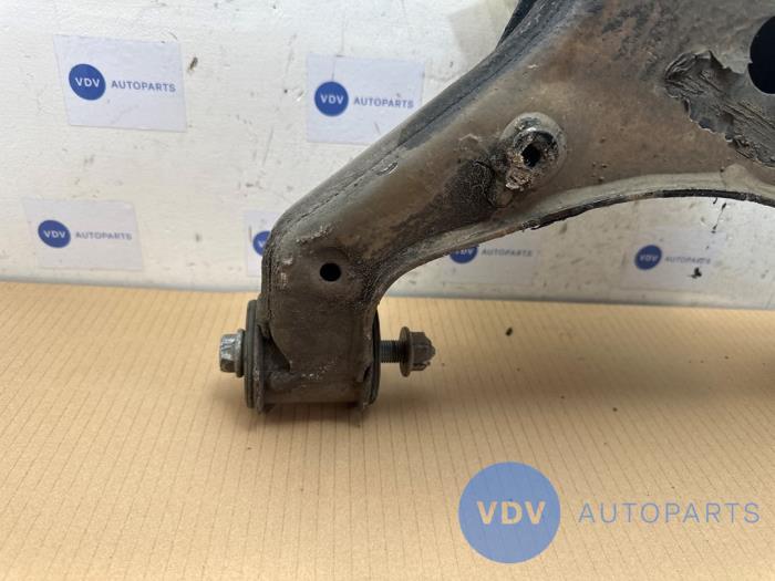 Front wishbone, right Mercedes Sprinter