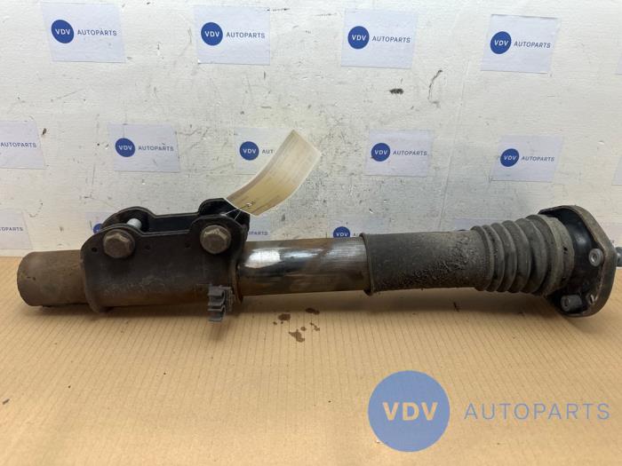 Fronts shock absorber, left