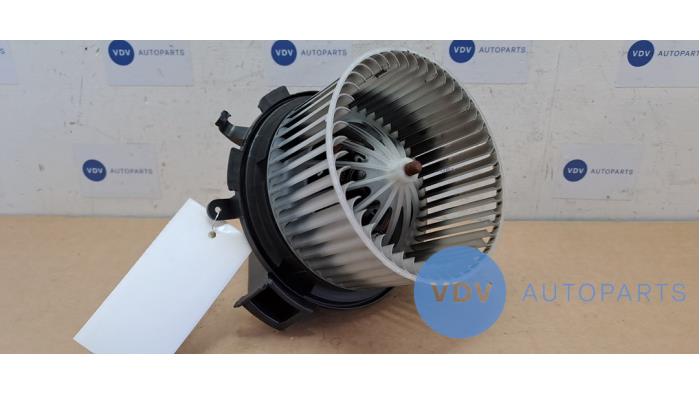 Heating and ventilation fan motor Mercedes Sprinter