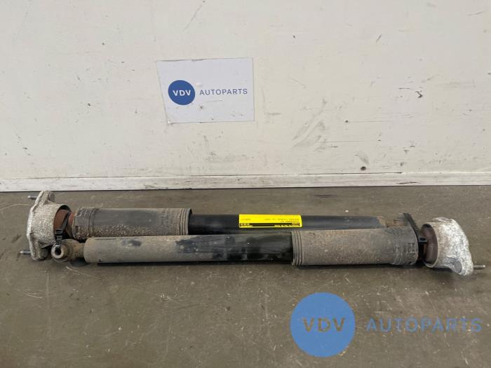 Shock absorber kit Mercedes C-Klasse