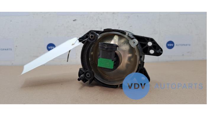 Feu antibrouillard avant gauche Mercedes C-Klasse