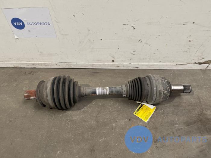 Front drive shaft, left Mercedes GLA-Klasse