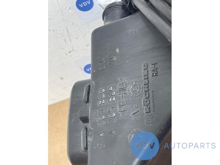 Réservoir lave-glace avant Mercedes EQC