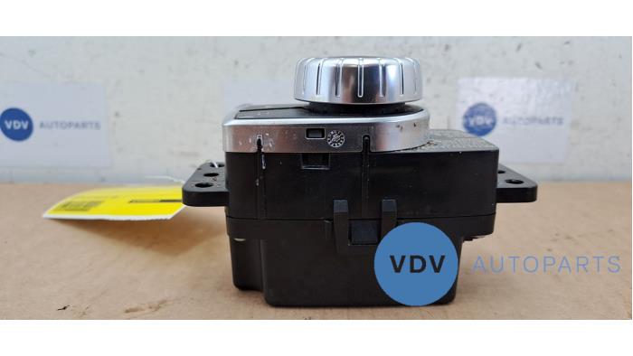 Commande ordinateur de bord Mercedes B-Klasse