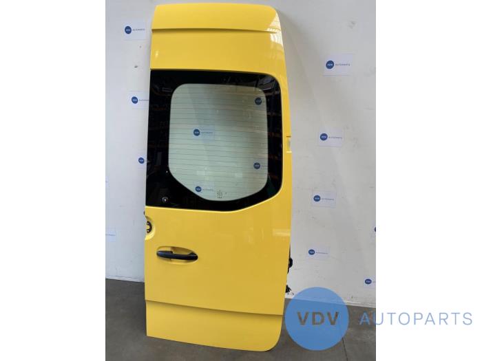 Minibus/van rear door