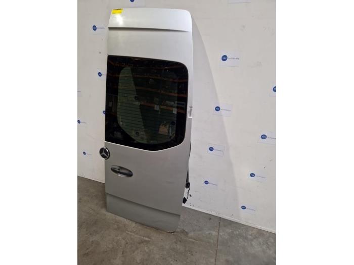 Portière arrière camionnette Mercedes Sprinter