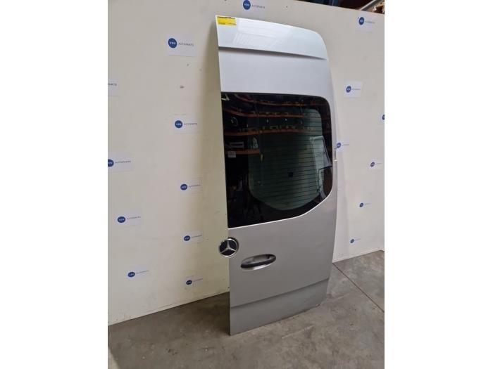 Portière arrière camionnette Mercedes Sprinter