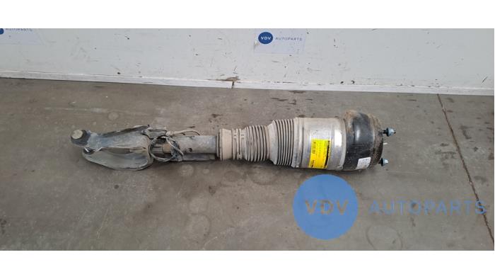 Fronts shock absorber, left Mercedes GLE-Klasse