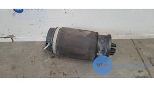 Gebruikte Luchtbalg Mercedes GLE Coupe (C292) 350d 3.0 V6 24V BlueTEC 4-Matic Prijs € 151,25 Inclusief btw aangeboden door Autoparts Van De Velde
