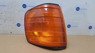 Gebruikte Pinker rechts Mercedes S (W126) 420 SE,SEL Prijs € 54,45 Inclusief btw aangeboden door Autoparts Van De Velde