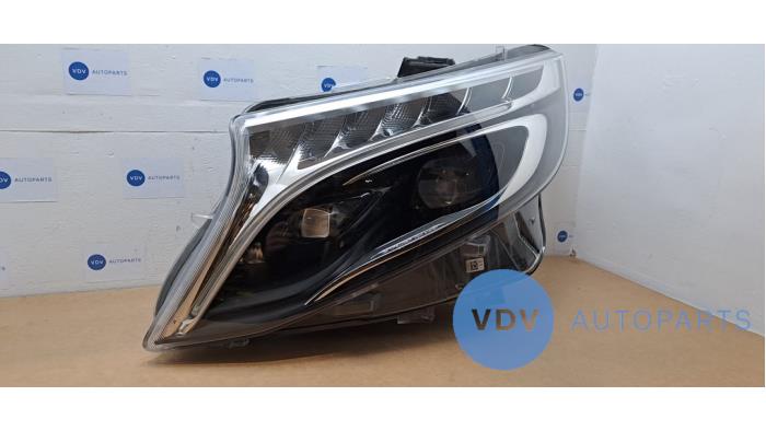 Headlight, left Mercedes V-Klasse