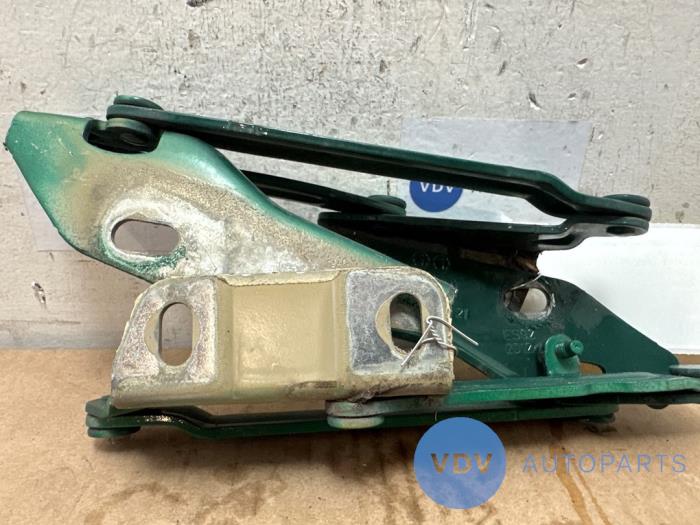 Zawias pokrywy silnika Mercedes Sprinter