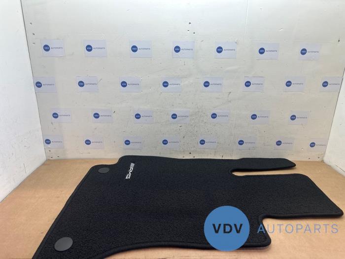 Set of mats Mercedes E-Klasse