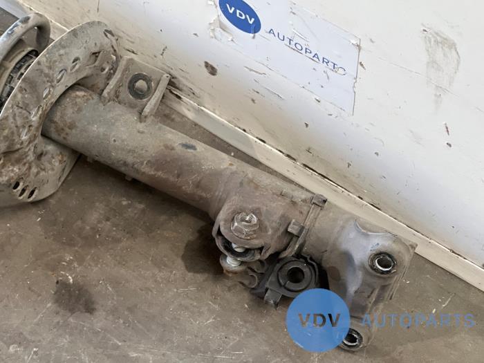 Fronts shock absorber, left Mercedes E-Klasse