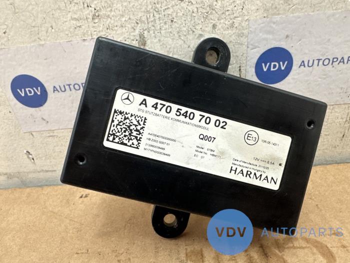 Pojemnik na akumulator Mercedes X-Klasse