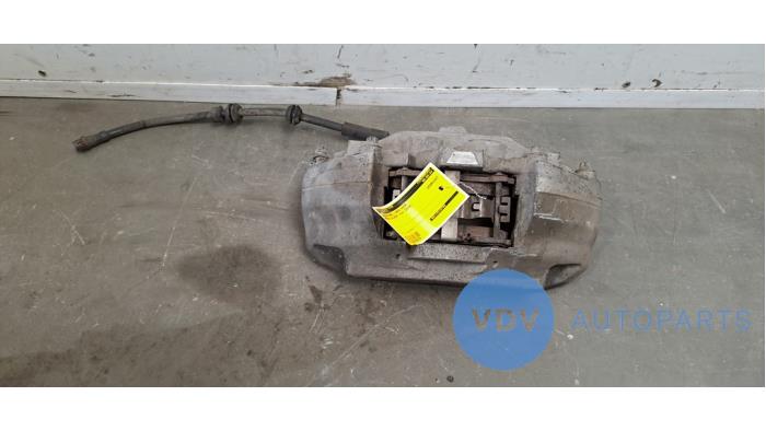 Front brake calliper, left Mercedes E-Klasse