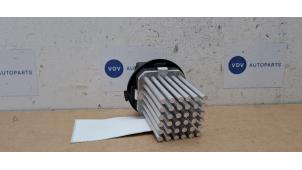 Gebruikte Spanningsregelaar Mercedes Sprinter 3,5t (906.63) 314 CDI 16V Prijs € 36,30 Inclusief btw aangeboden door Autoparts Van De Velde