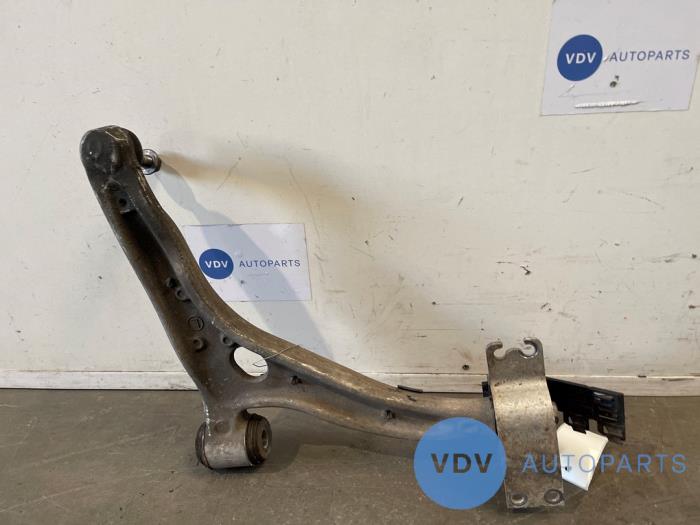 Querlenker links vorne Mercedes B-Klasse