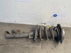 Gebruikte Mac Phersonpoot links-voor Mercedes E Estate (S212) E-250 16V BlueTEC Prijs € 78,65 Inclusief btw aangeboden door Autoparts Van De Velde