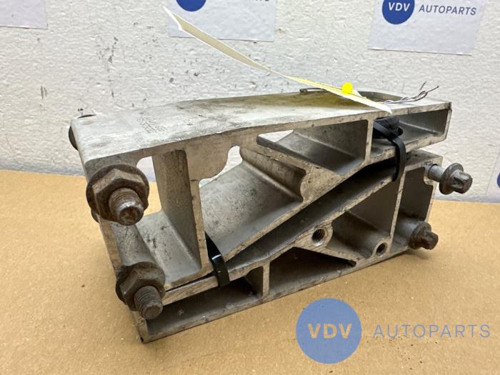 Support (divers) Mercedes S-Klasse