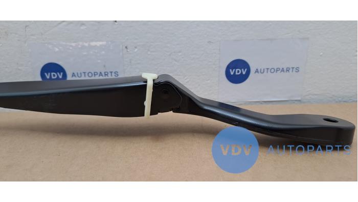 Front wiper arm Mercedes E-Klasse