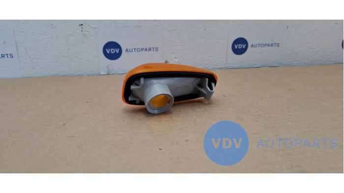 Feu clignotant gauche Mercedes Vito