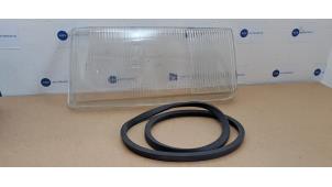 Gebruikte Koplampglas rechts Mercedes SL (R129) 3.0 300 SL Prijs € 90,75 Inclusief btw aangeboden door Autoparts Van De Velde