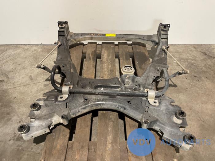 Rama pomocnicza Mercedes Vito