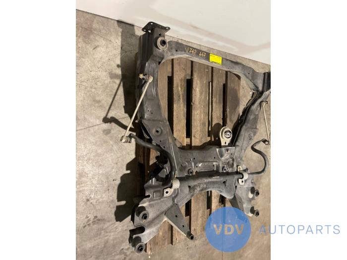 Rama pomocnicza Mercedes Vito