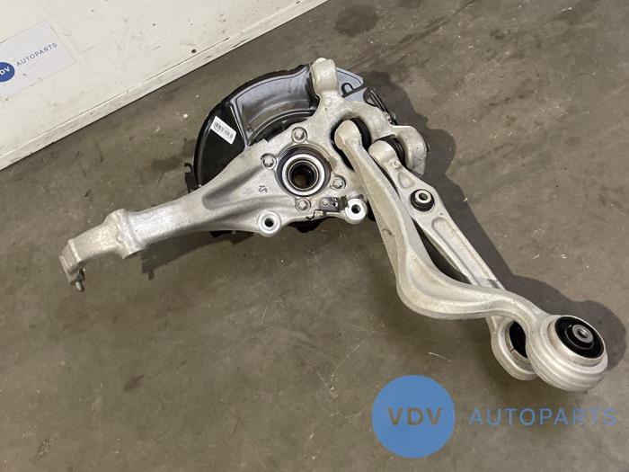 Knuckle, front left Mercedes S-Klasse