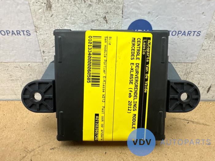 Modul centralnego zamka Mercedes E-Klasse