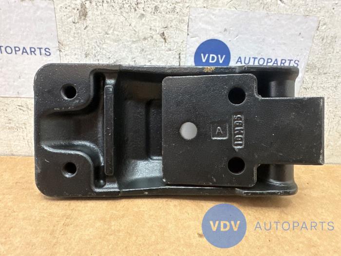 Zawias drzwi lewych tylnych Mercedes Sprinter