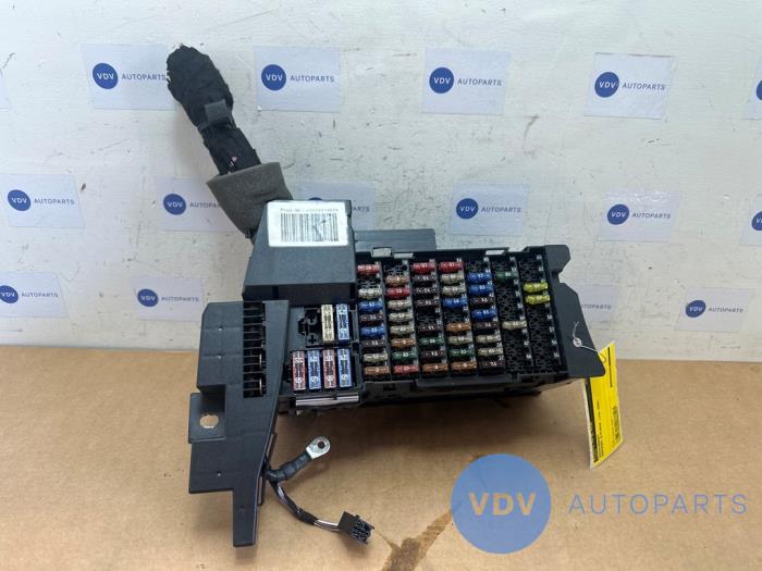 Skrzynka bezpieczników Mercedes B-Klasse