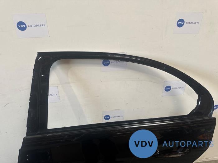 Tür 4-türig links hinten Mercedes C-Klasse