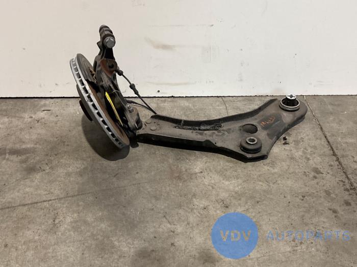 Knuckle, front right Mercedes Citan