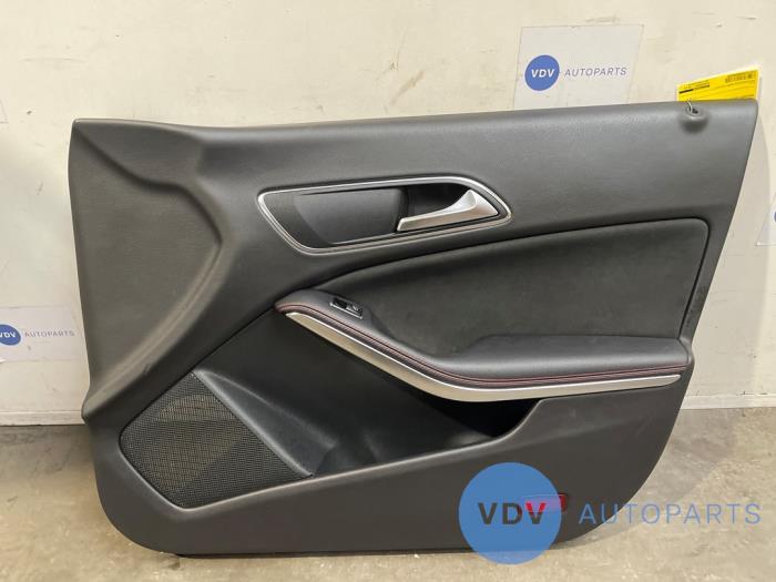 Portierbekleding 4Deurs rechts-voor Mercedes CLA