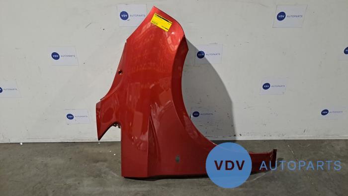 Front wing, right Mercedes Vito