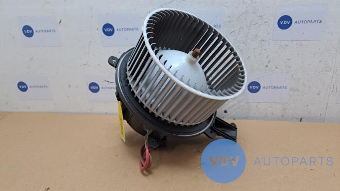 Heating and ventilation fan motor Mercedes Vito