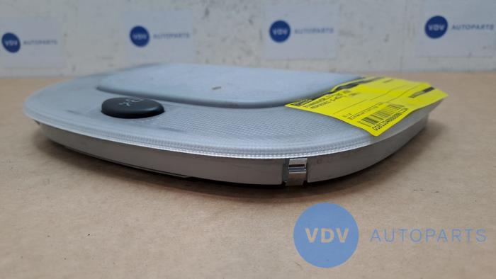 Oswietlenie wewnetrzne przód Mercedes S-Klasse