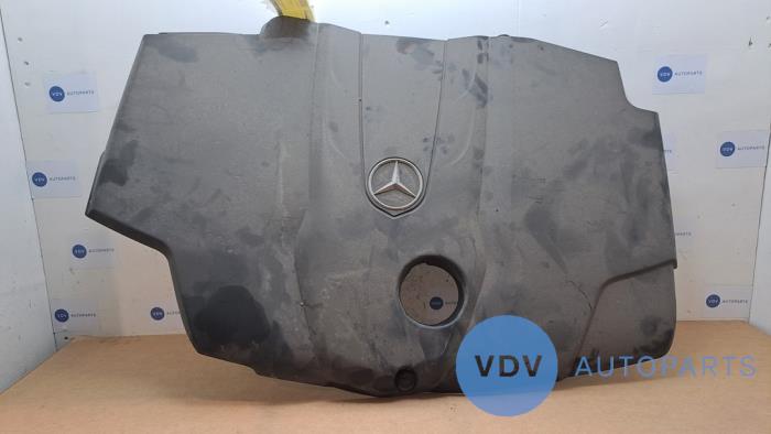 Couverture moteur Mercedes C-Klasse